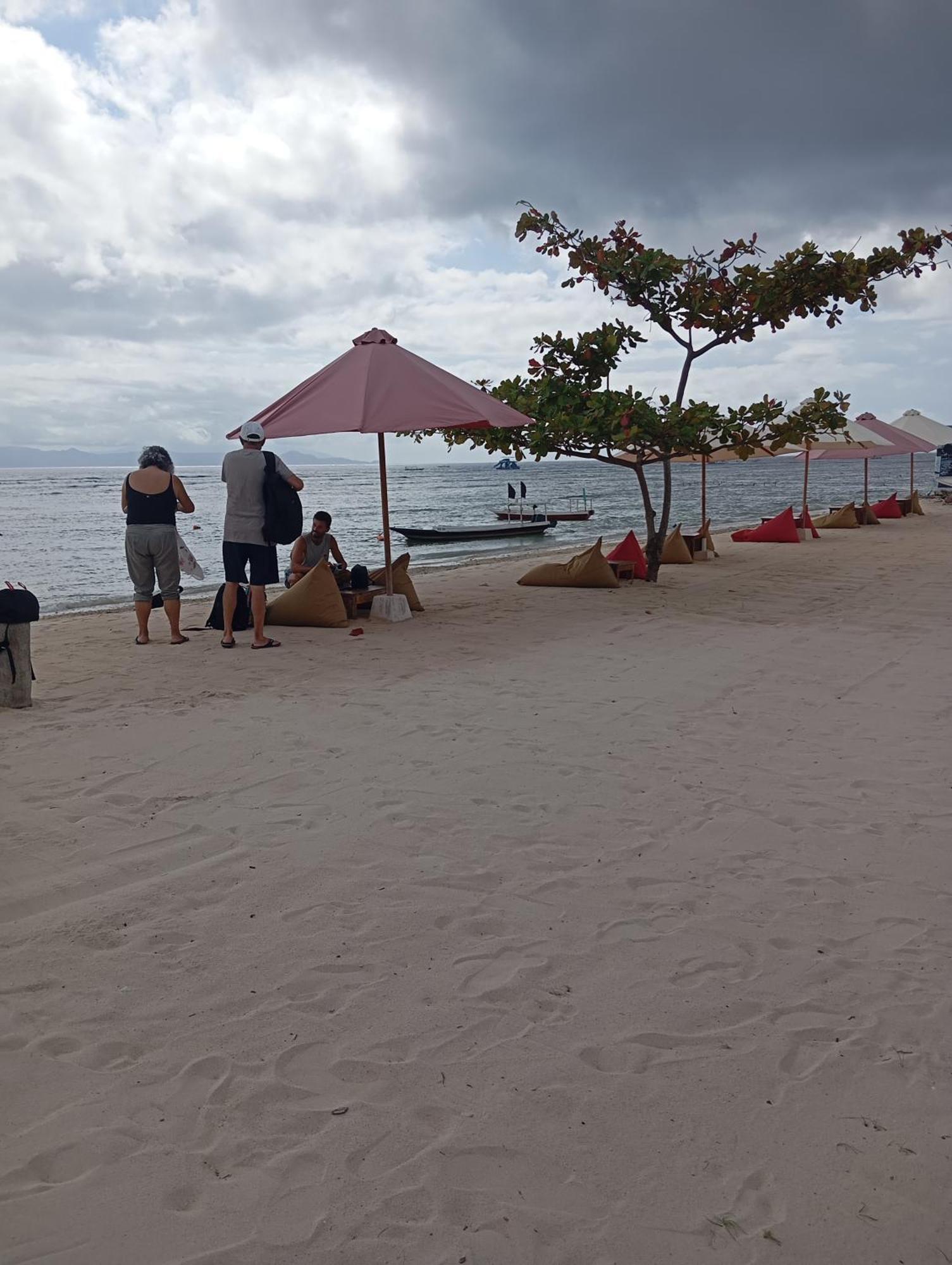Belong Home Stay Lembongan Buitenkant foto